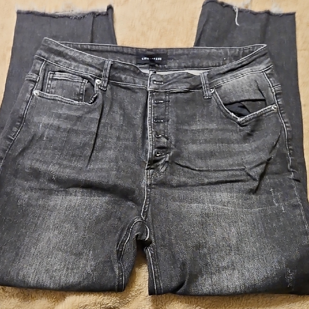 Women's Gray Cropped Jeans